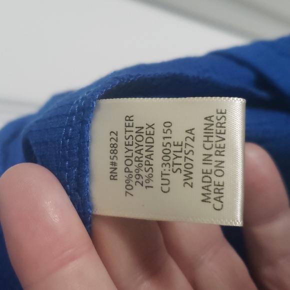 Max Studio London Neptune Blue Top - Women's Plus 3X NWT - Picture 8 of 9